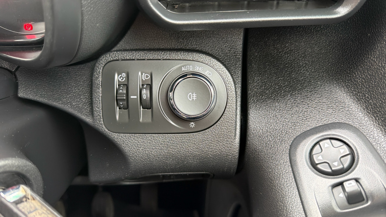 Vauxhall Combo Cargo Combo L1 Diesel 2300 1.5 Turbo D 100ps H1 Sportive Van